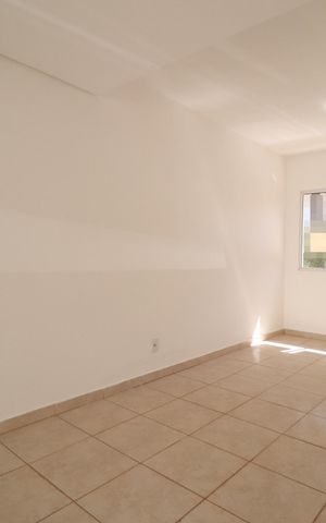 Casa de condomínio para alugar com 95m², 3 quartos e 2 vagasSala
