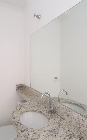 Casa de condomínio para alugar com 95m², 3 quartos e 2 vagasLavabo