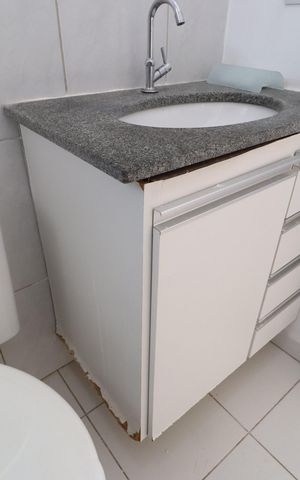 Casa de condomínio para alugar com 95m², 3 quartos e 2 vagasBanheiro Social