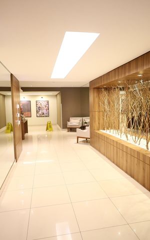 Apartamento à venda com 77m², 2 quartos e 2 vagasÁrea comum - Hall de entrada