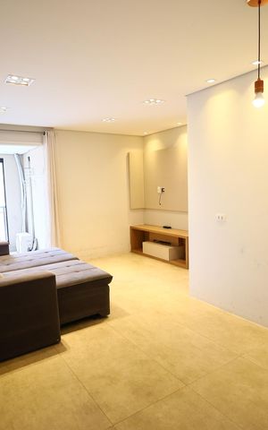 Apartamento à venda com 77m², 2 quartos e 2 vagasSala