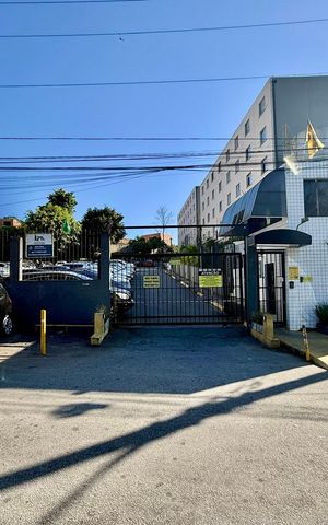 Apartamento à venda com 50m², 2 quartos e 1 vagaFachada 
