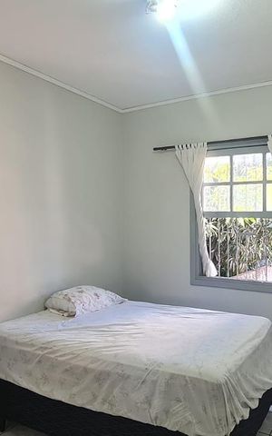 Casa à venda com 115m², 2 quartos e 2 vagas Casa à venda com 115m², 2 quartos e 2 vagasQuarto 1