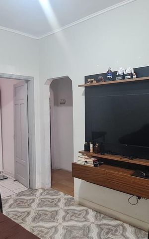 Casa à venda com 115m², 2 quartos e 2 vagas Casa à venda com 115m², 2 quartos e 2 vagasSala