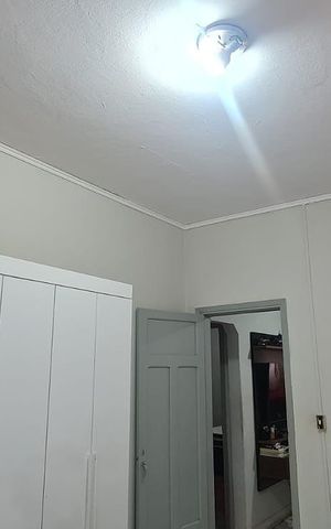 Casa à venda com 115m², 2 quartos e 2 vagas Casa à venda com 115m², 2 quartos e 2 vagasQuarto 1