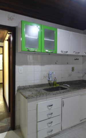 Casa de condomínio à venda com 225m², 2 quartos e 1 vagaCozinha