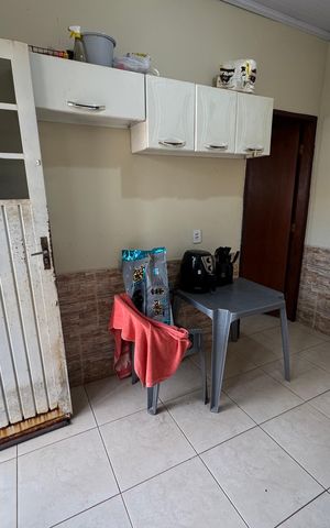 Casa à venda com 126m², 4 quartos e 1 vaga