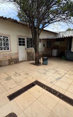 Casa à venda com 126m², 4 quartos e 1 vaga