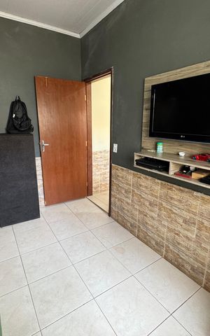 Casa à venda com 126m², 4 quartos e 1 vaga