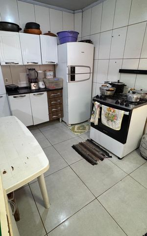 Casa à venda com 126m², 4 quartos e 1 vaga
