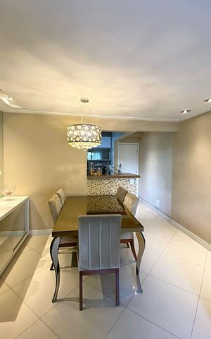 Apartamento à venda com 81m², 3 quartos e 1 vagaSala