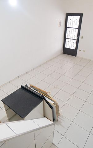 Casa à venda com 150m², 2 quartos e 1 vagaSala