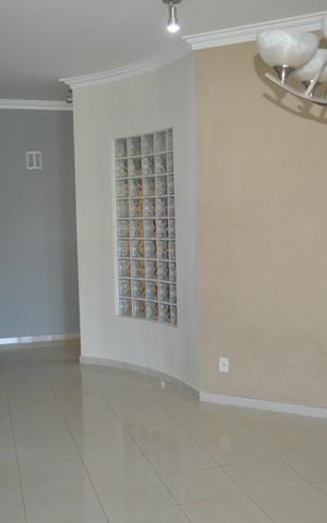 Casa para alugar com 260m², 3 quartos e 4 vagasSala de TV