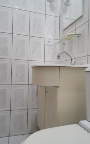 Casa para alugar com 500m², 6 quartos e 4 vagasBanheiro 3