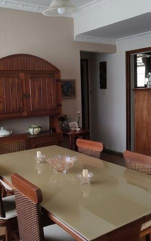 Apartamento para alugar com 150m², 3 quartos e 1 vaga Apartamento para alugar com 150m², 3 quartos e 1 vagaSala de Jantar