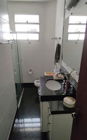 Apartamento para alugar com 150m², 3 quartos e 1 vaga Apartamento para alugar com 150m², 3 quartos e 1 vagaBanheiro