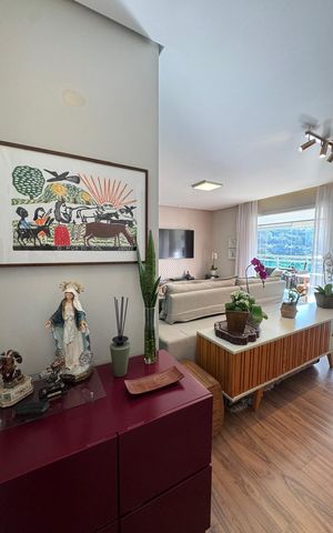Apartamento à venda com 109m², 3 quartos e 2 vagas Apartamento à venda com 109m², 3 quartos e 2 vagasSala