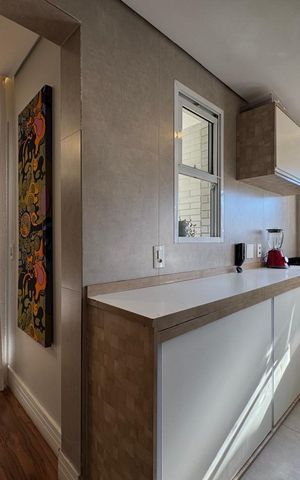 Apartamento à venda com 109m², 3 quartos e 2 vagas Apartamento à venda com 109m², 3 quartos e 2 vagasCozinha