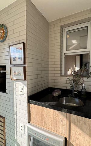Apartamento à venda com 109m², 3 quartos e 2 vagas Apartamento à venda com 109m², 3 quartos e 2 vagasVaranda