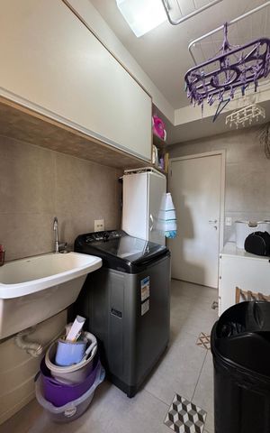 Apartamento à venda com 109m², 3 quartos e 2 vagas Apartamento à venda com 109m², 3 quartos e 2 vagasÁrea de serviço