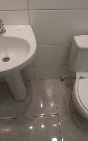 Apartamento para alugar com 50m², 2 quartos e 2 vagasBanheiro 