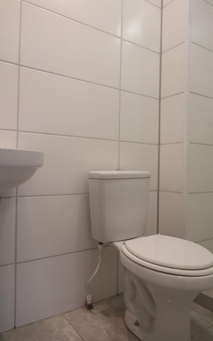 Apartamento para alugar com 50m², 2 quartos e 2 vagasBanheiro 