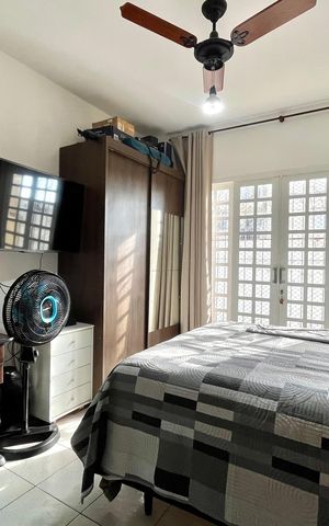 Casa à venda com 160m², 5 quartos e 2 vagas Casa à venda com 160m², 5 quartos e 2 vagasQuarto 4