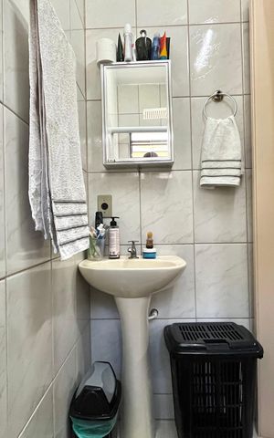 Casa à venda com 160m², 5 quartos e 2 vagas Casa à venda com 160m², 5 quartos e 2 vagasBanheiro da Suíte 2