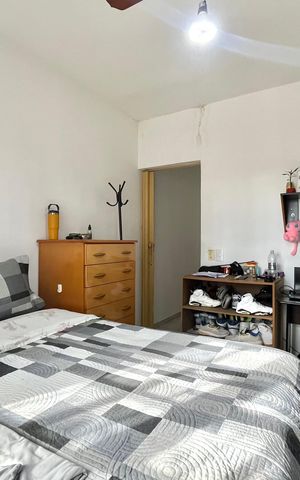 Casa à venda com 160m², 5 quartos e 2 vagas Casa à venda com 160m², 5 quartos e 2 vagasQuarto 4