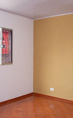 Casa para alugar com 50m², 2 quartos e sem vaga