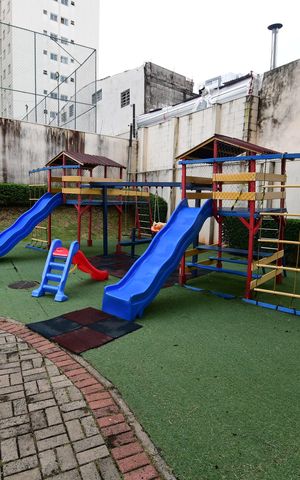 Apartamento à venda com 64m², 3 quartos e 2 vagasÁrea comum - Playground