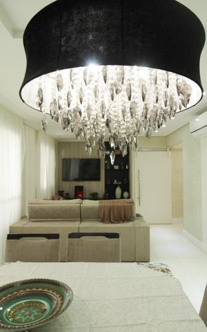 Apartamento à venda com 131m², 2 quartos e 2 vagas Apartamento à venda com 131m², 2 quartos e 2 vagasSala