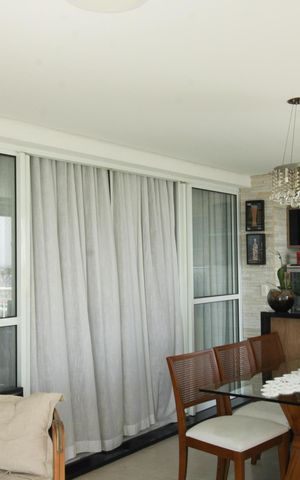Apartamento à venda com 131m², 2 quartos e 2 vagas Apartamento à venda com 131m², 2 quartos e 2 vagasVaranda gourmet