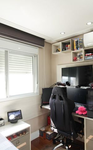 Apartamento à venda com 131m², 2 quartos e 2 vagas Apartamento à venda com 131m², 2 quartos e 2 vagasQuarto 1
