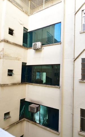 Apartamento à venda com 144m², 3 quartos e sem vagaÁrea de Serviço - Vista