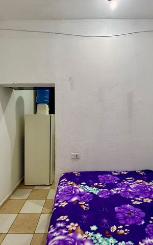 Casa para alugar com 25m², 1 quarto e sem vaga Casa para alugar com 25m², 1 quarto e sem vagaSala/Quarto