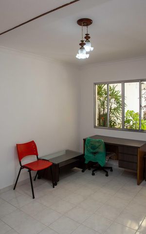 Casa à venda com 105m², 4 quartos e 1 vagaSala
