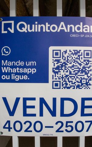 Casa à venda com 105m², 4 quartos e 1 vagaPlaca