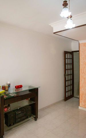Casa à venda com 105m², 4 quartos e 1 vagaSala