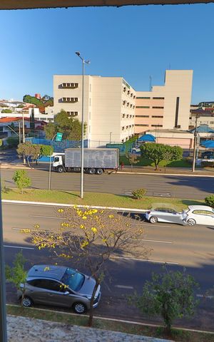 Apartamento para alugar com 85m², 3 quartos e 1 vagaPlaquinha