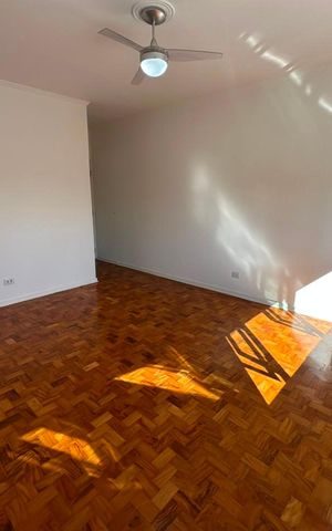 Casa à venda com 222m², 6 quartos e 2 vagas Casa à venda com 222m², 6 quartos e 2 vagasQuarto - casa 1