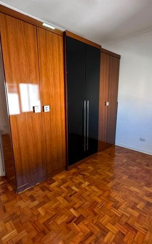 Casa à venda com 222m², 6 quartos e 2 vagas Casa à venda com 222m², 6 quartos e 2 vagasQuarto - casa 1