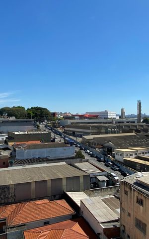Apartamento à venda com 75m², 3 quartos e 1 vagaSuíte - Varanda - Vista