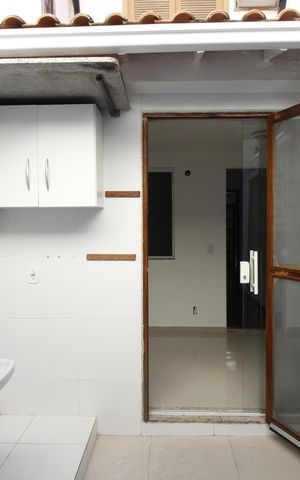 Casa de condomínio para alugar com 70m², 3 quartos e 1 vagaÁrea de Serviço