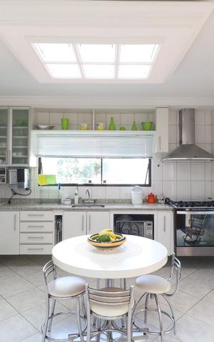 Casa à venda com 250m², 3 quartos e 3 vagas