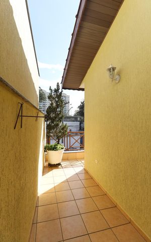 Casa à venda com 250m², 3 quartos e 3 vagas