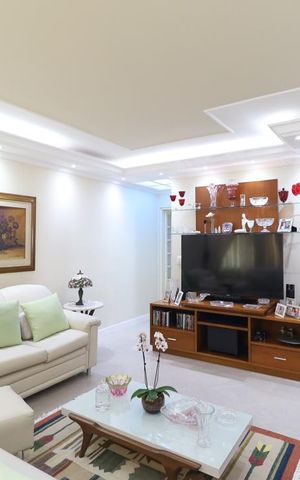 Casa à venda com 250m², 3 quartos e 3 vagas