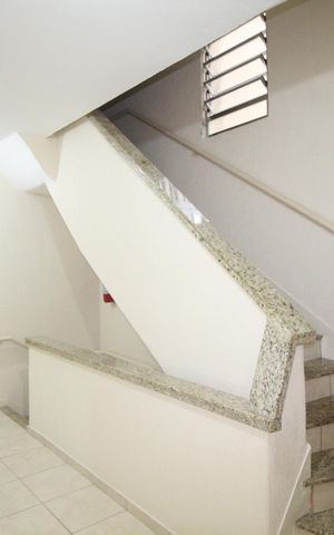 Apartamento à venda com 70m², 2 quartos e sem vagaCorredor