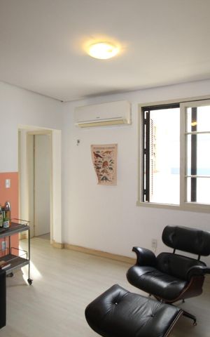 Apartamento à venda com 70m², 2 quartos e sem vagaSala