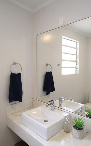 Apartamento à venda com 70m², 2 quartos e sem vagaBanheiro